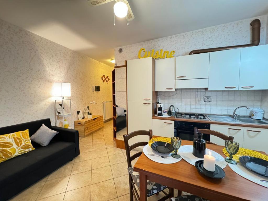 Appartamento Relax Mariotti Fiumicino Esterno foto